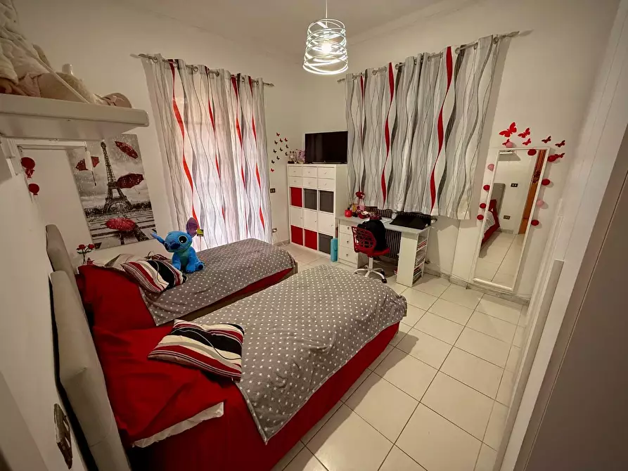 Immagine 63 di Villa in vendita  a Carrara