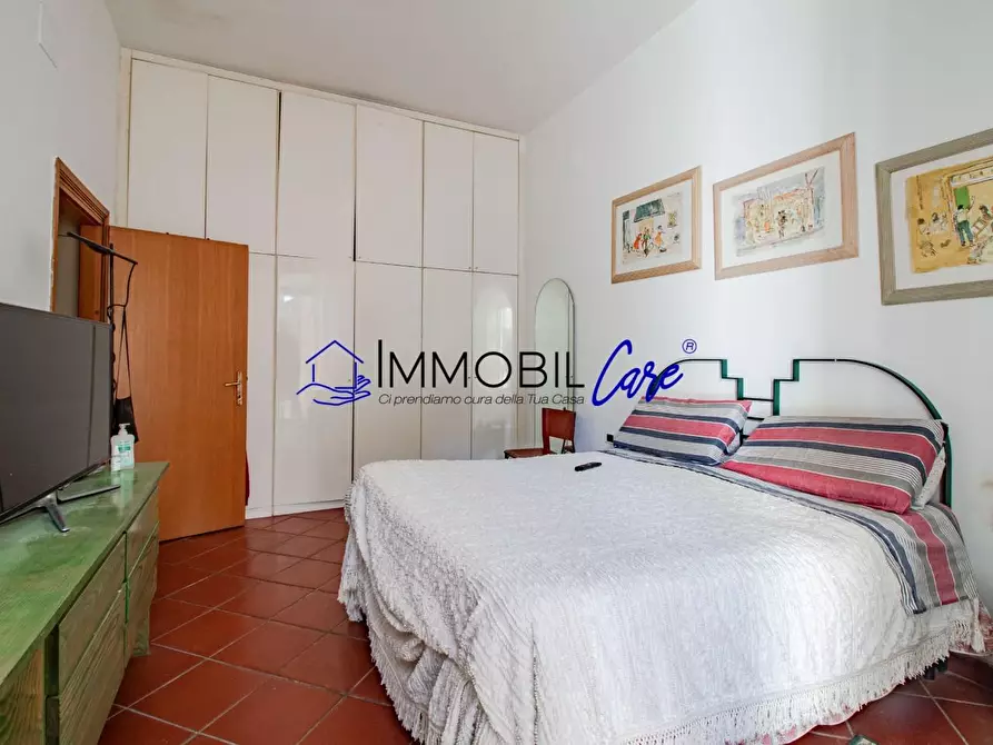 Immagine 21 di Appartamento in vendita  a Livorno