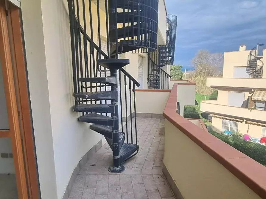 Immagine 7 di Mansarda in vendita  a Pisa