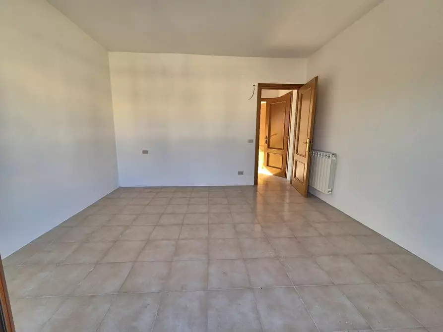 Immagine 10 di Mansarda in vendita  a Pisa