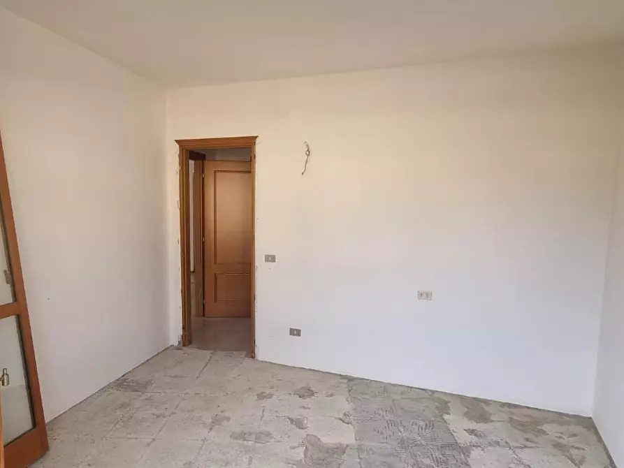 Immagine 12 di Mansarda in vendita  a Pisa