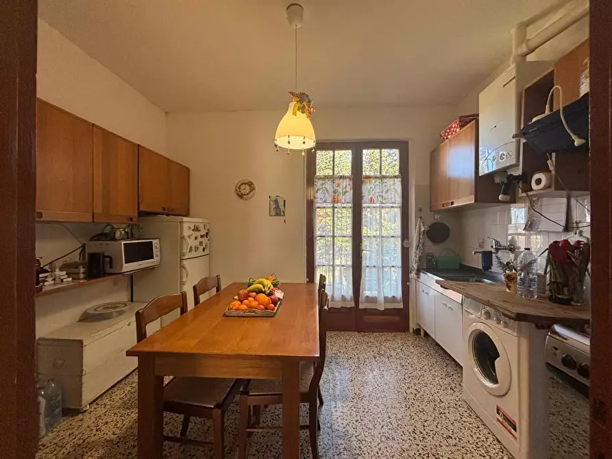 Immagine 3 di Appartamento in vendita  a Crespina Lorenzana