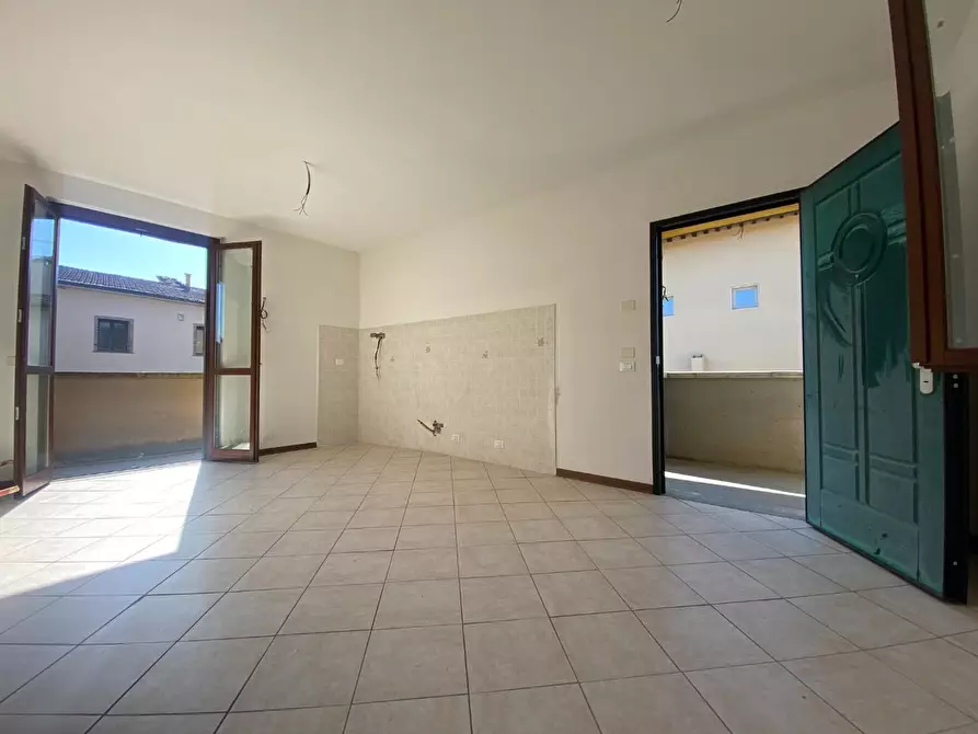 Immagine 6 di Appartamento in vendita  a Montopoli In Val D'arno