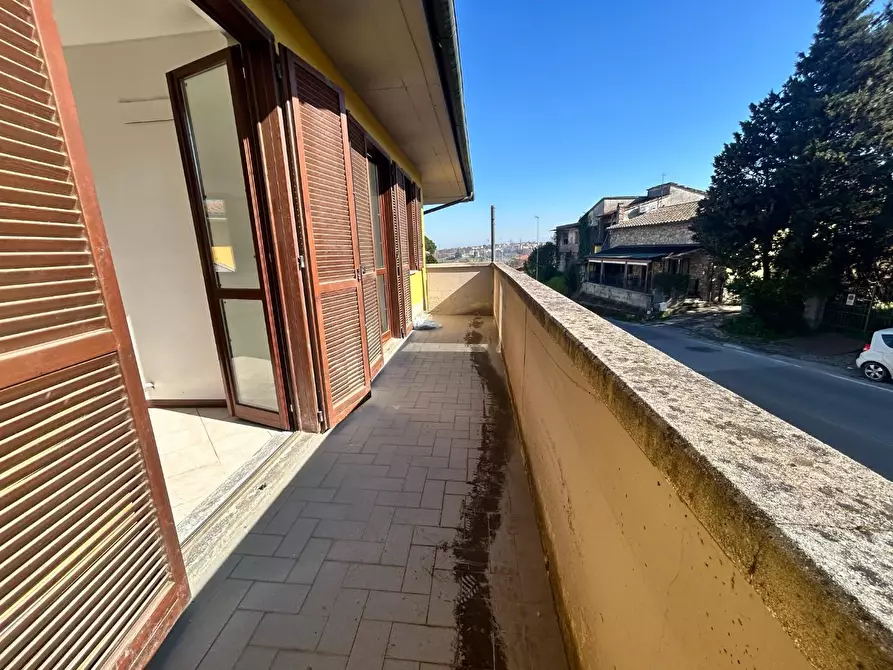 Immagine 12 di Appartamento in vendita  a Montopoli In Val D'arno