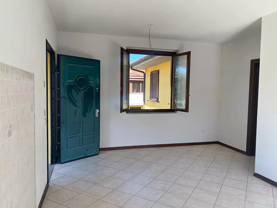 Immagine 7 di Appartamento in vendita  a Montopoli In Val D'arno