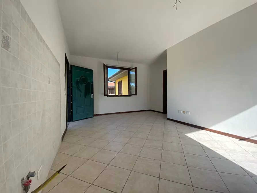 Immagine 5 di Appartamento in vendita  a Montopoli In Val D'arno