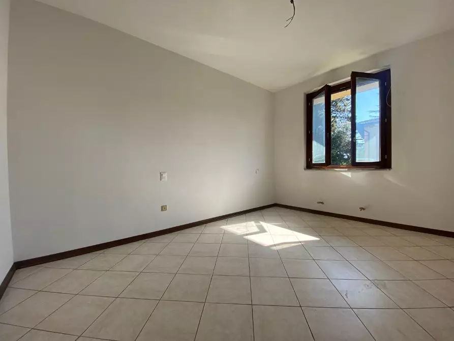 Immagine 18 di Appartamento in vendita  a Montopoli In Val D'arno