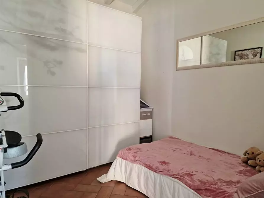 Immagine 16 di Appartamento in vendita  a Massa