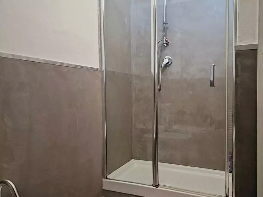 Immagine 15 di Appartamento in vendita  a Massa