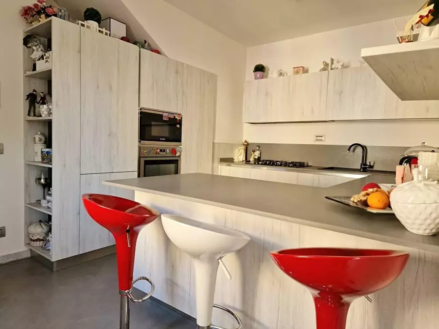 Immagine 5 di Appartamento in vendita  a Massa