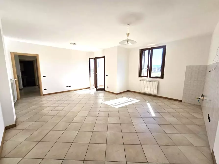 Immagine 10 di Appartamento in vendita  a Colle Di Val D'elsa