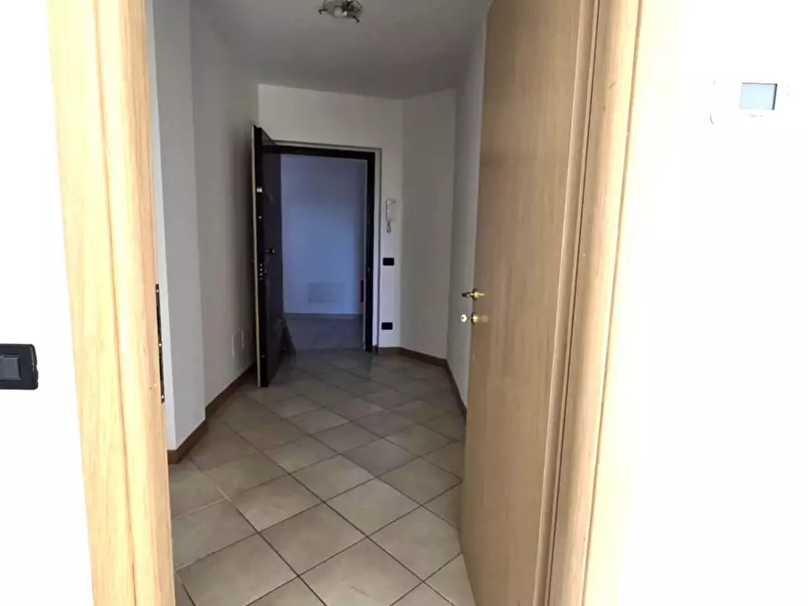 Immagine 12 di Appartamento in vendita  a Colle Di Val D'elsa