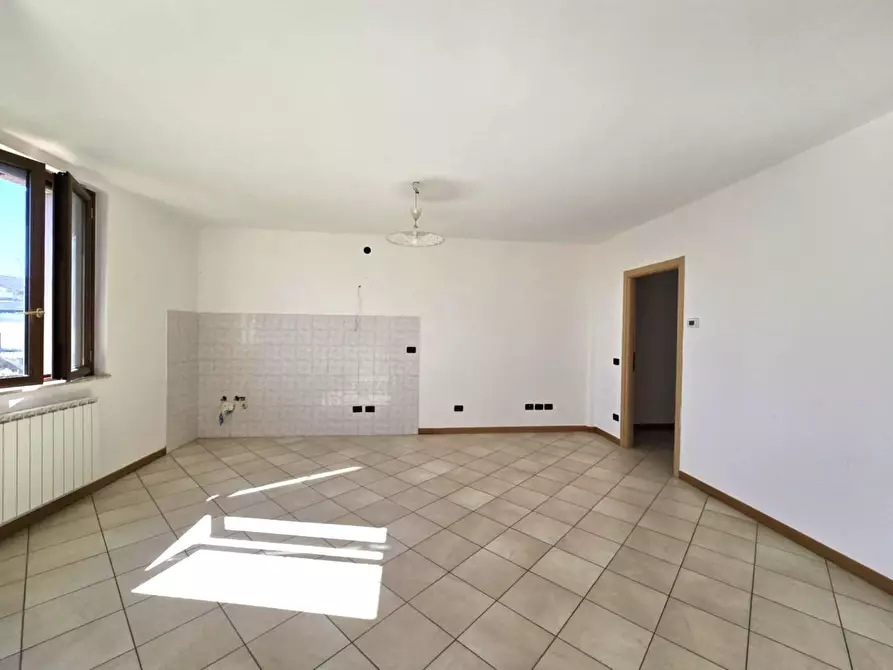 Immagine 7 di Appartamento in vendita  a Colle Di Val D'elsa