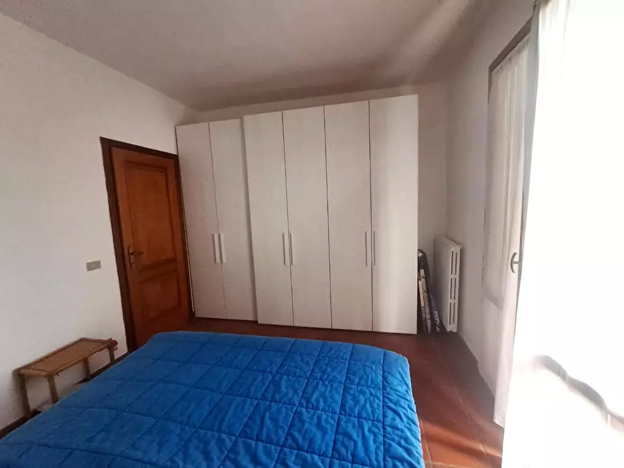 Immagine 18 di Casa bifamiliare in vendita  a Montignoso