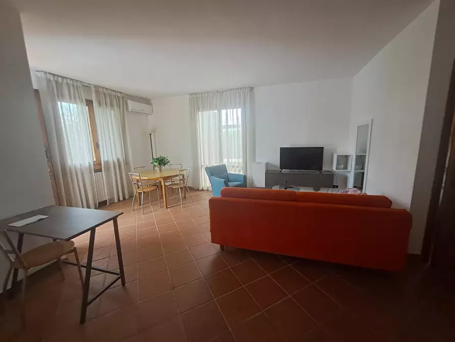 Immagine 7 di Casa bifamiliare in vendita  a Montignoso