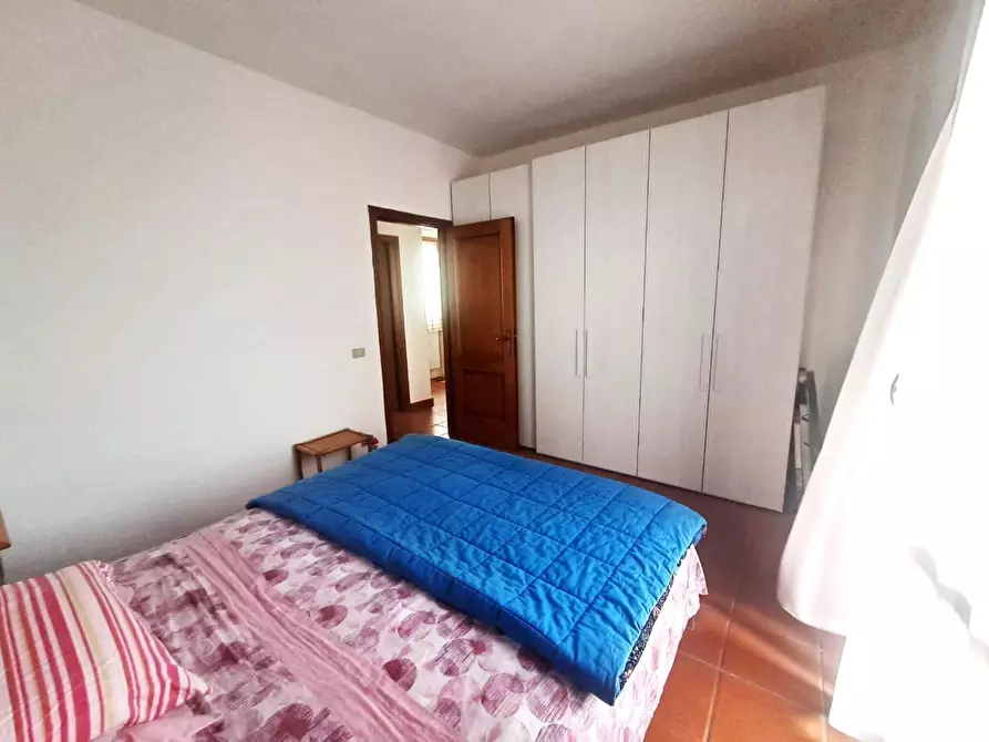 Immagine 15 di Casa bifamiliare in vendita  a Montignoso