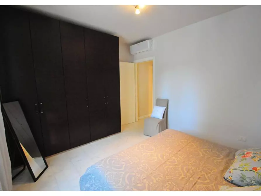 Immagine 13 di Appartamento in vendita  a Forte Dei Marmi