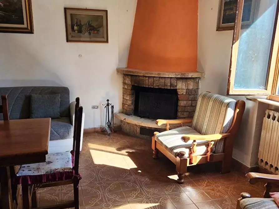 Immagine 10 di Terratetto in vendita  a Santa Maria A Monte