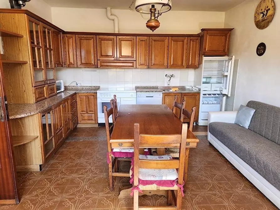 Immagine 11 di Terratetto in vendita  a Santa Maria A Monte