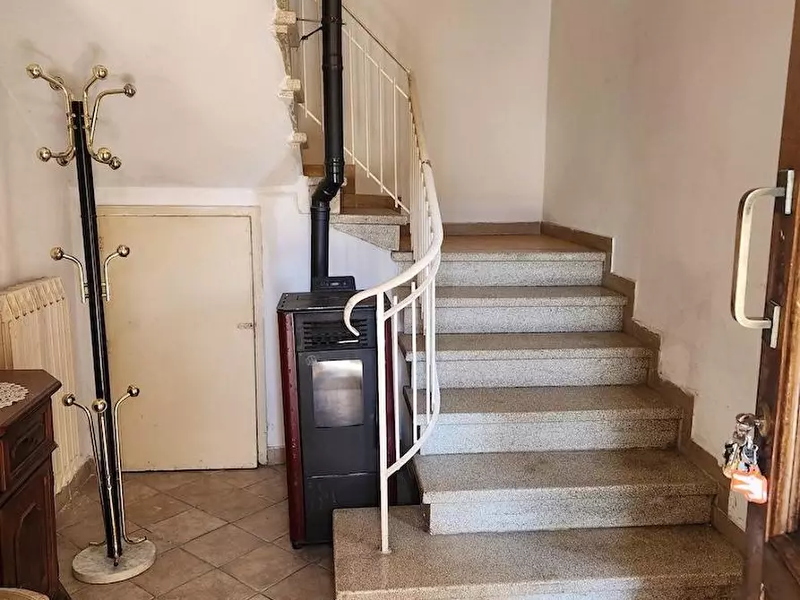 Immagine 6 di Terratetto in vendita  a Santa Maria A Monte