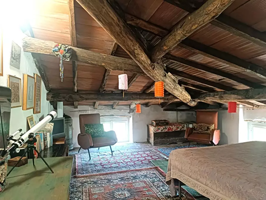 Immagine 38 di Casa indipendente in vendita  a Barga