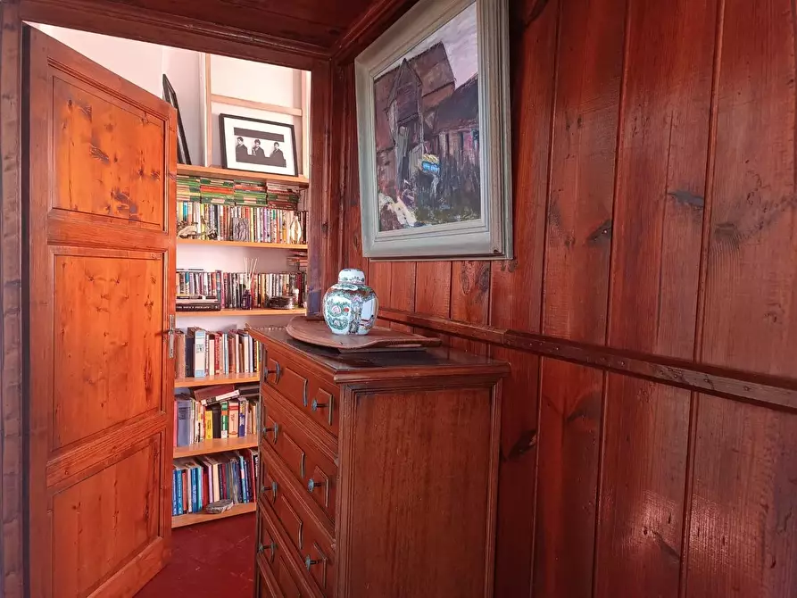 Immagine 29 di Casa indipendente in vendita  a Barga