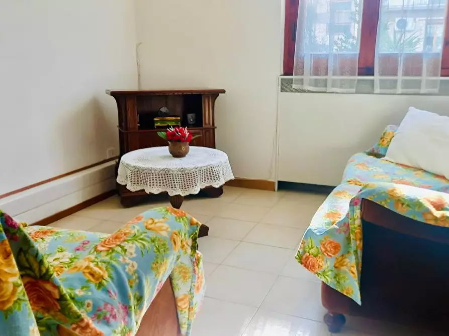 Immagine 10 di Appartamento in vendita  a Empoli