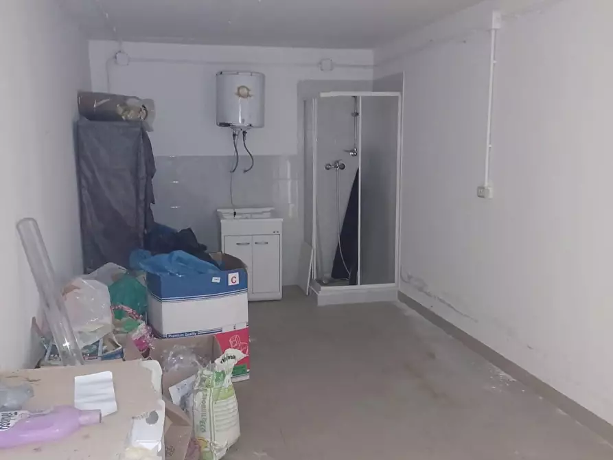 Immagine 13 di Appartamento in vendita  a Santa Maria A Monte