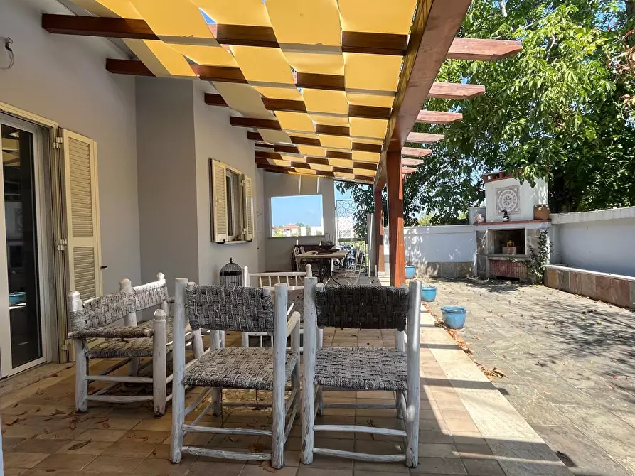 Immagine 3 di Casa indipendente in vendita  a Massa