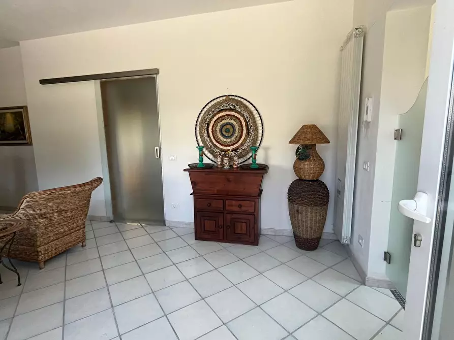 Immagine 6 di Casa indipendente in vendita  a Massa