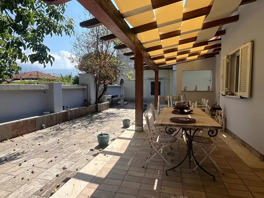 Immagine 18 di Casa indipendente in vendita  a Massa