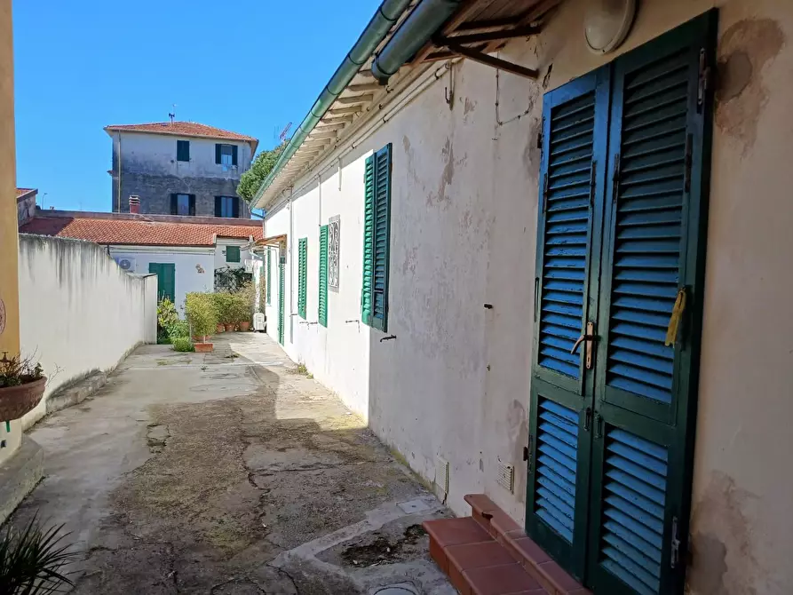 Immagine 29 di Appartamento in affitto  a Pisa