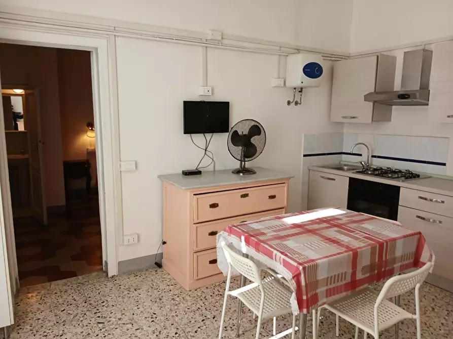 Immagine 19 di Appartamento in affitto  a Pisa