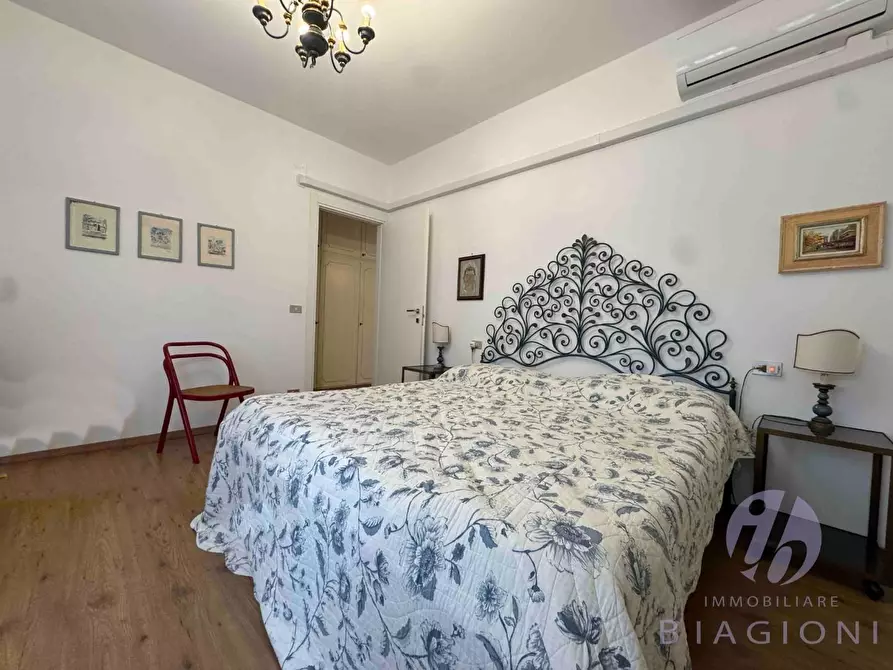 Immagine 13 di Appartamento in vendita  a Forte Dei Marmi