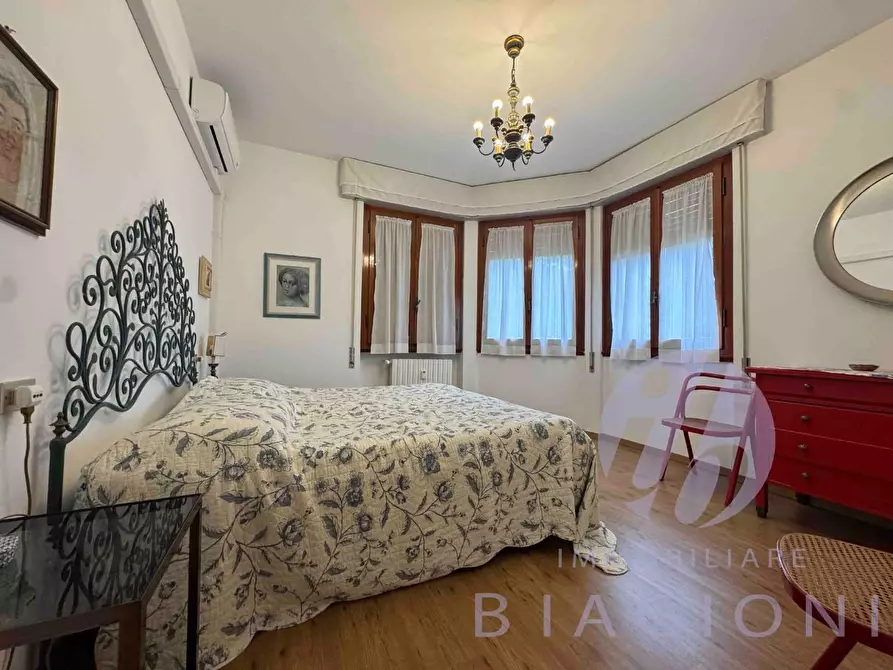 Immagine 16 di Appartamento in vendita  a Forte Dei Marmi