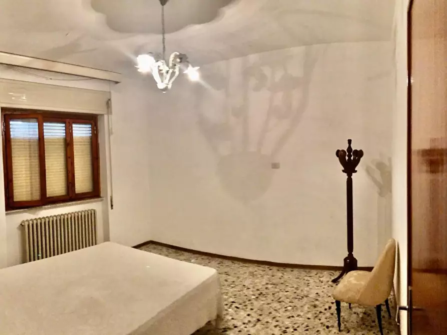 Immagine 9 di Appartamento in vendita  a Capannori