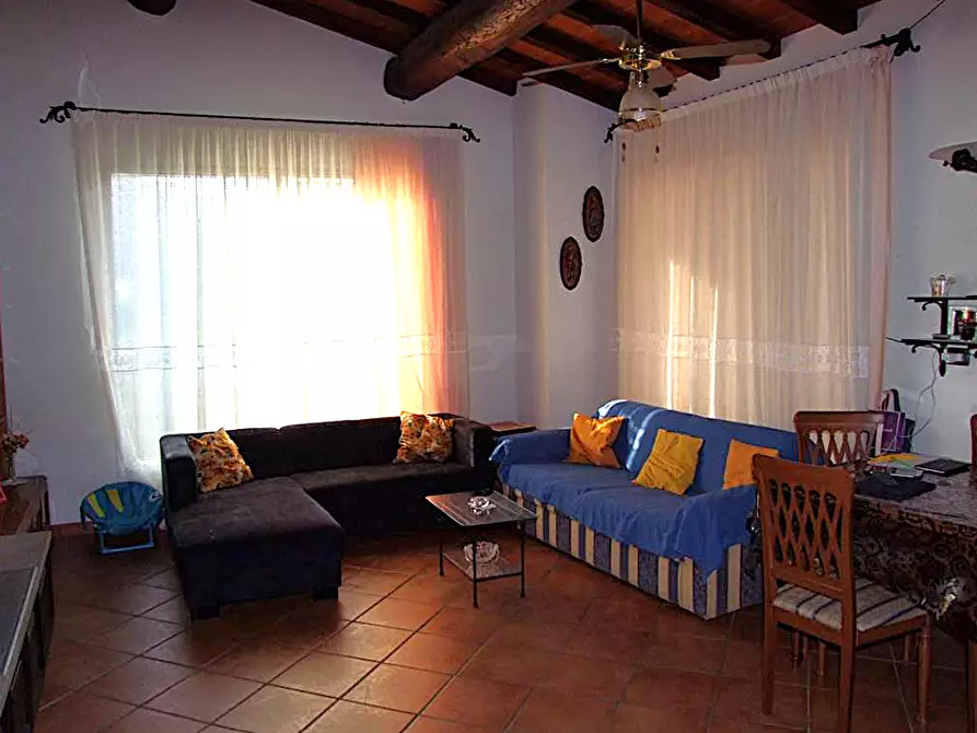 Immagine 7 di Casa colonica in vendita  a Rufina