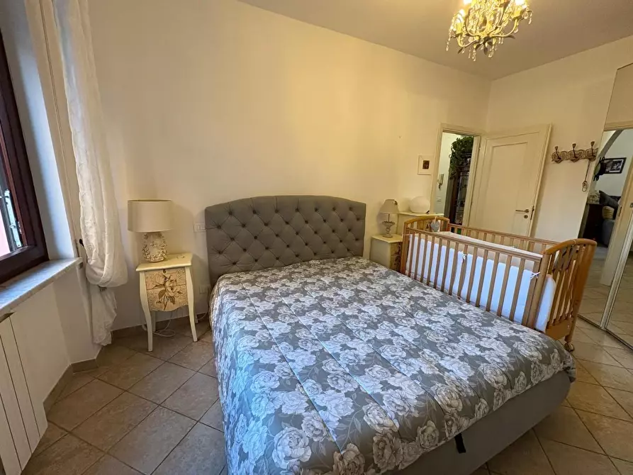 Immagine 7 di Appartamento in vendita  a Massa