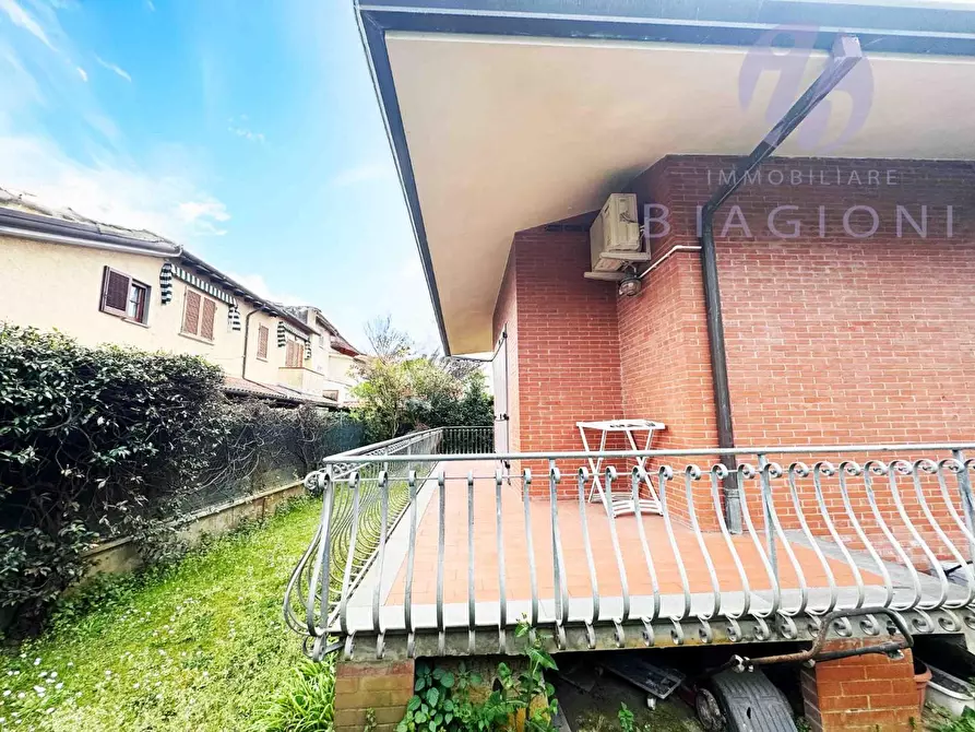 Immagine 8 di Casa indipendente in vendita  a Forte Dei Marmi