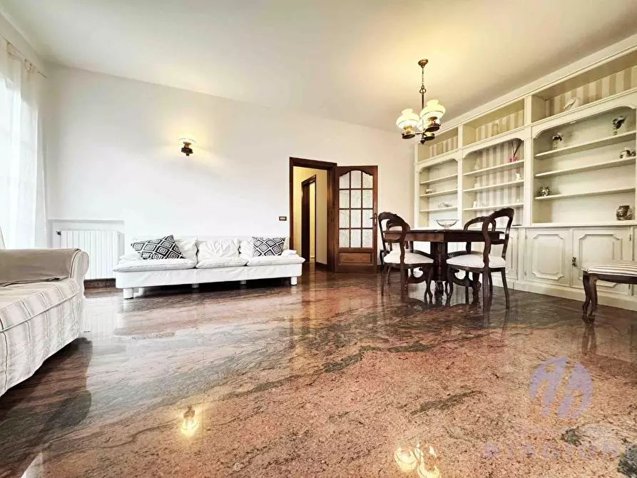 Immagine 18 di Casa indipendente in vendita  a Forte Dei Marmi