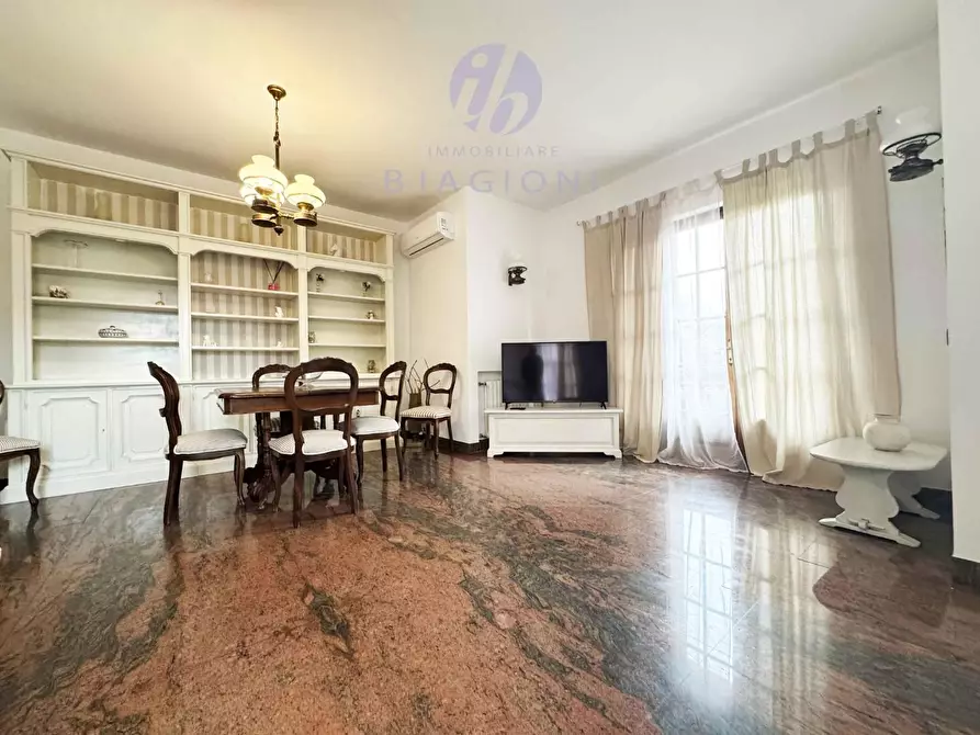 Immagine 16 di Casa indipendente in vendita  a Forte Dei Marmi