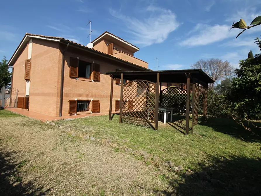 Immagine 24 di Appartamento in vendita  a Colle Di Val D'elsa