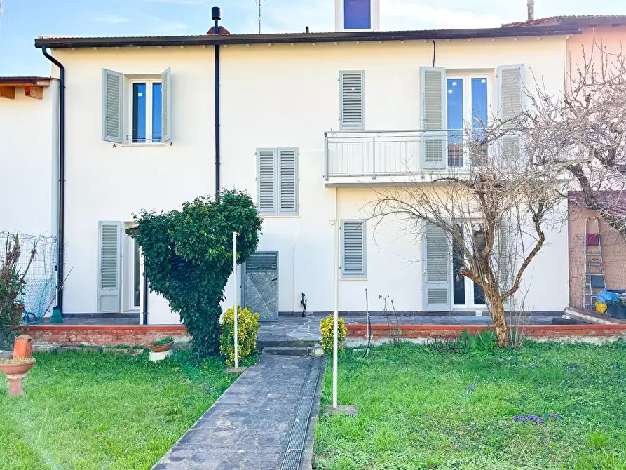 casa indipendente in vendita ad Empoli in zona Centro Storico