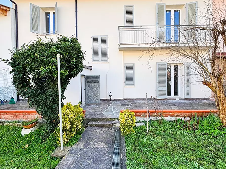 Immagine 43 di Terratetto in vendita  a Empoli