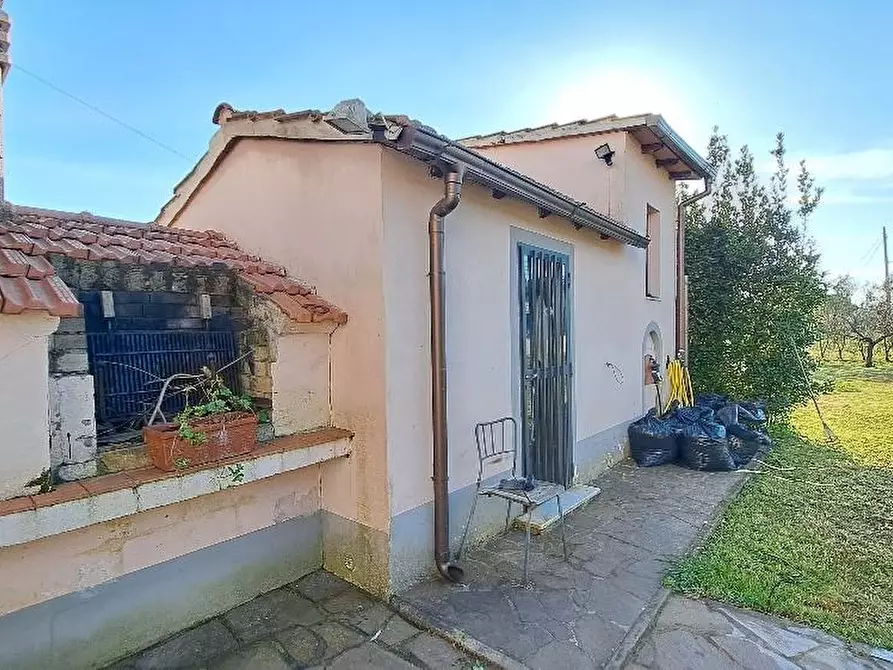 Immagine 35 di Villa in vendita  a Pisa