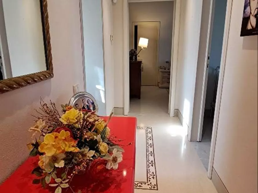 Immagine 24 di Villa in vendita  a Pisa