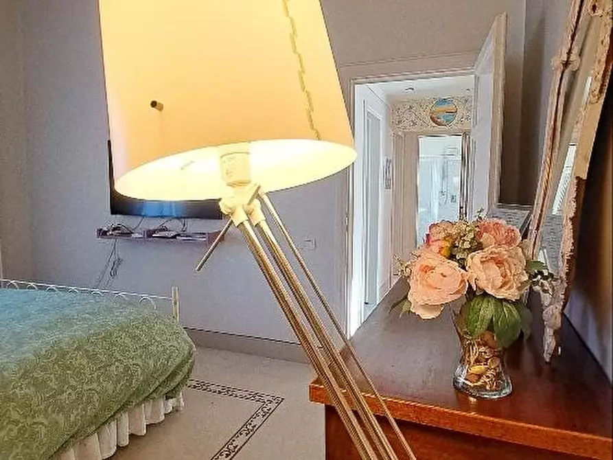 Immagine 29 di Villa in vendita  a Pisa