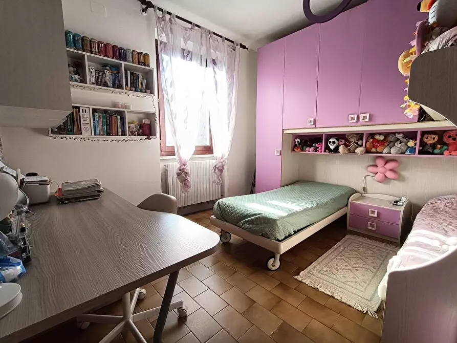 Immagine 8 di Casa semindipendente in vendita  a Carrara