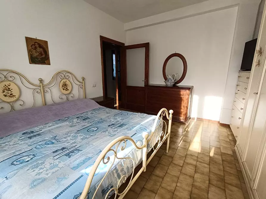 Immagine 24 di Casa semindipendente in vendita  a Carrara