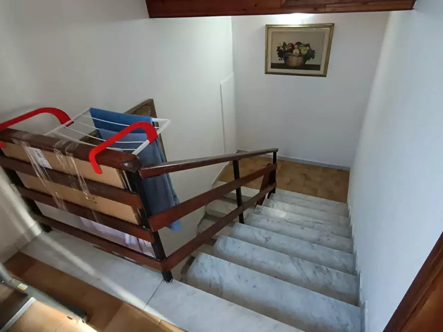 Immagine 14 di Casa semindipendente in vendita  a Carrara